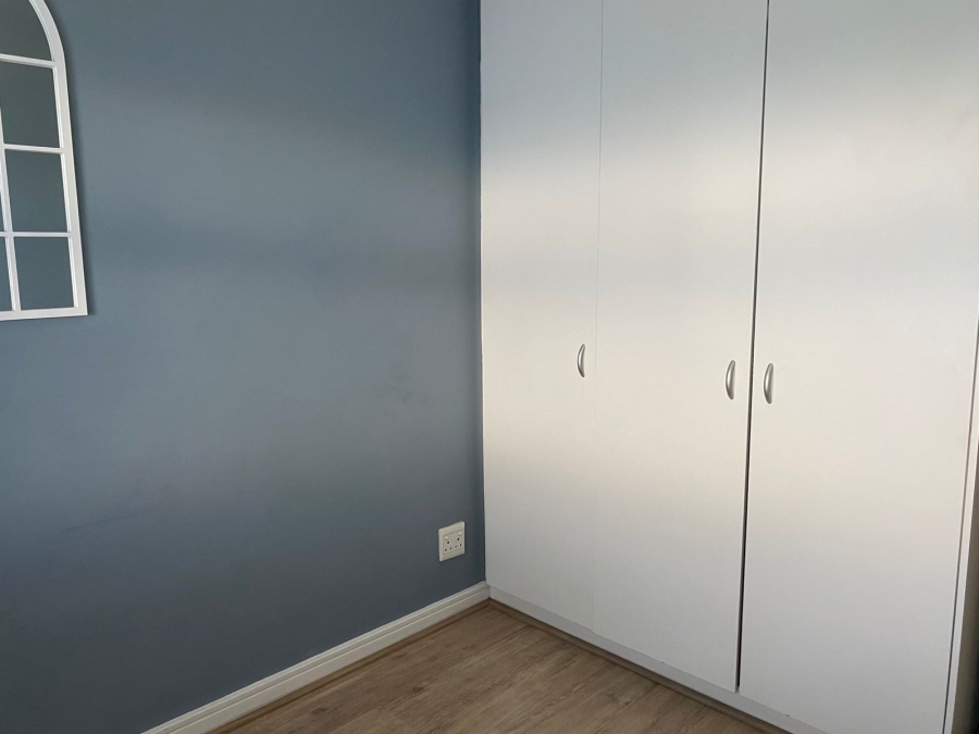 To Let 3 Bedroom Property for Rent in Muizenberg Western Cape